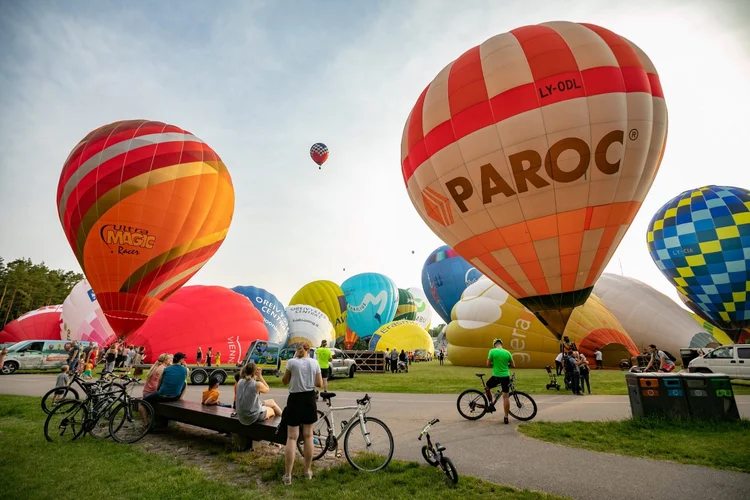 Hot-Air Ballooning Over the Old Town