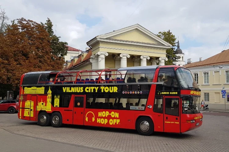 Vilnius City Tour (with audioguide) by bus